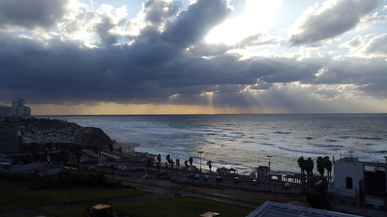 Jaffa Family Penthouse, Sea Front , 3Br, 2Ba, Lejlighed Tel Aviv Eksteriør billede